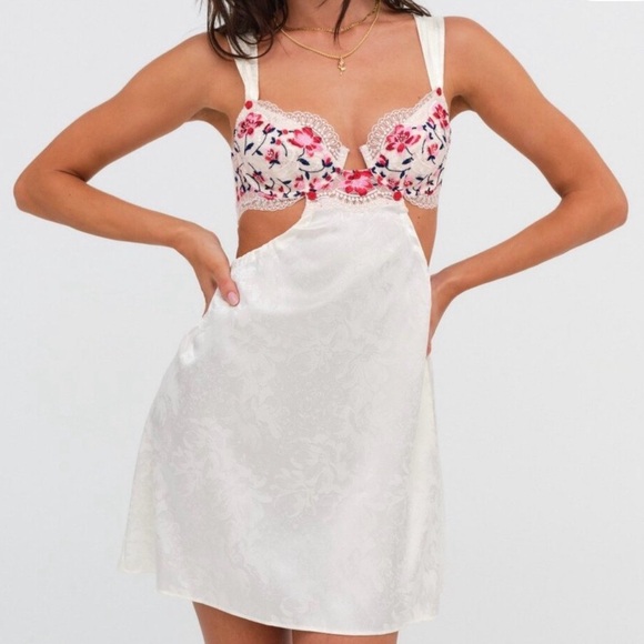 For Love And Lemons ALTERED Chemise with Red and Pink Embroidery - Picture 9 of 10